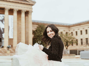 The Sunday Edit Philly influencer at Philly art museum fashion Dior exhibit
