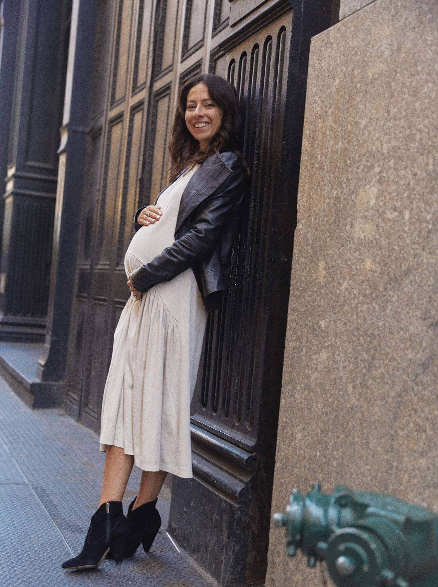 Pregnancy maternity style tips using your own wardrobe from Philadelphia NYC fashion blogger Tanya Kertsman